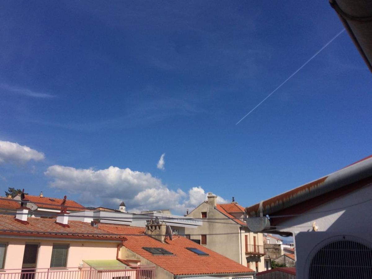 Noa Apartament *